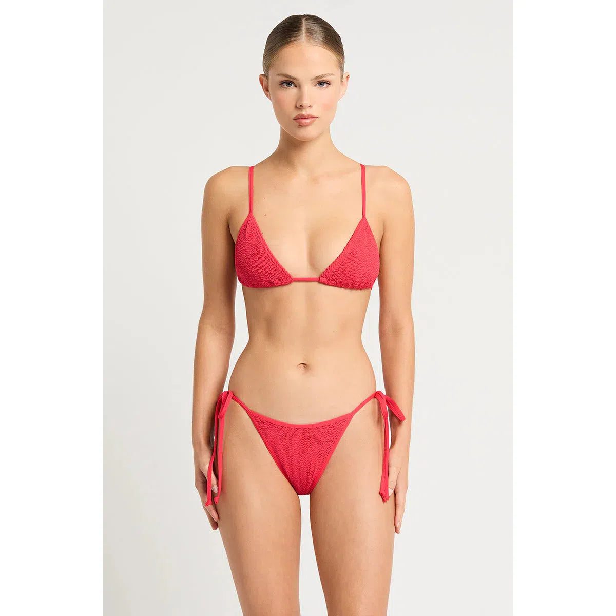 Luana Triangle-bond-eye-1000 Palms