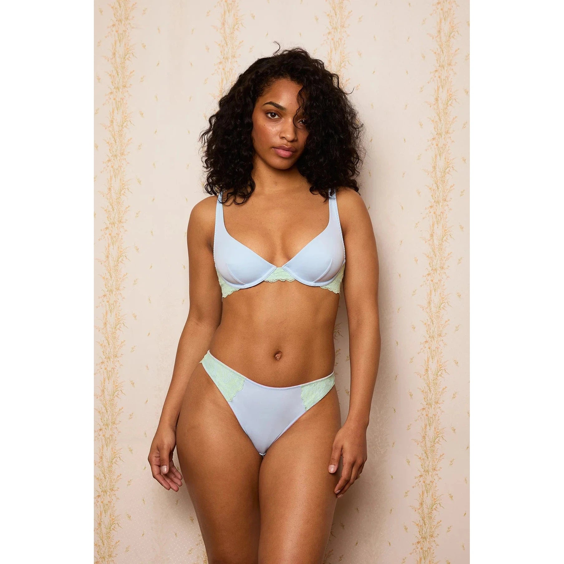 Joey Lace Knicker-Dora Larsen-1000 Palms
