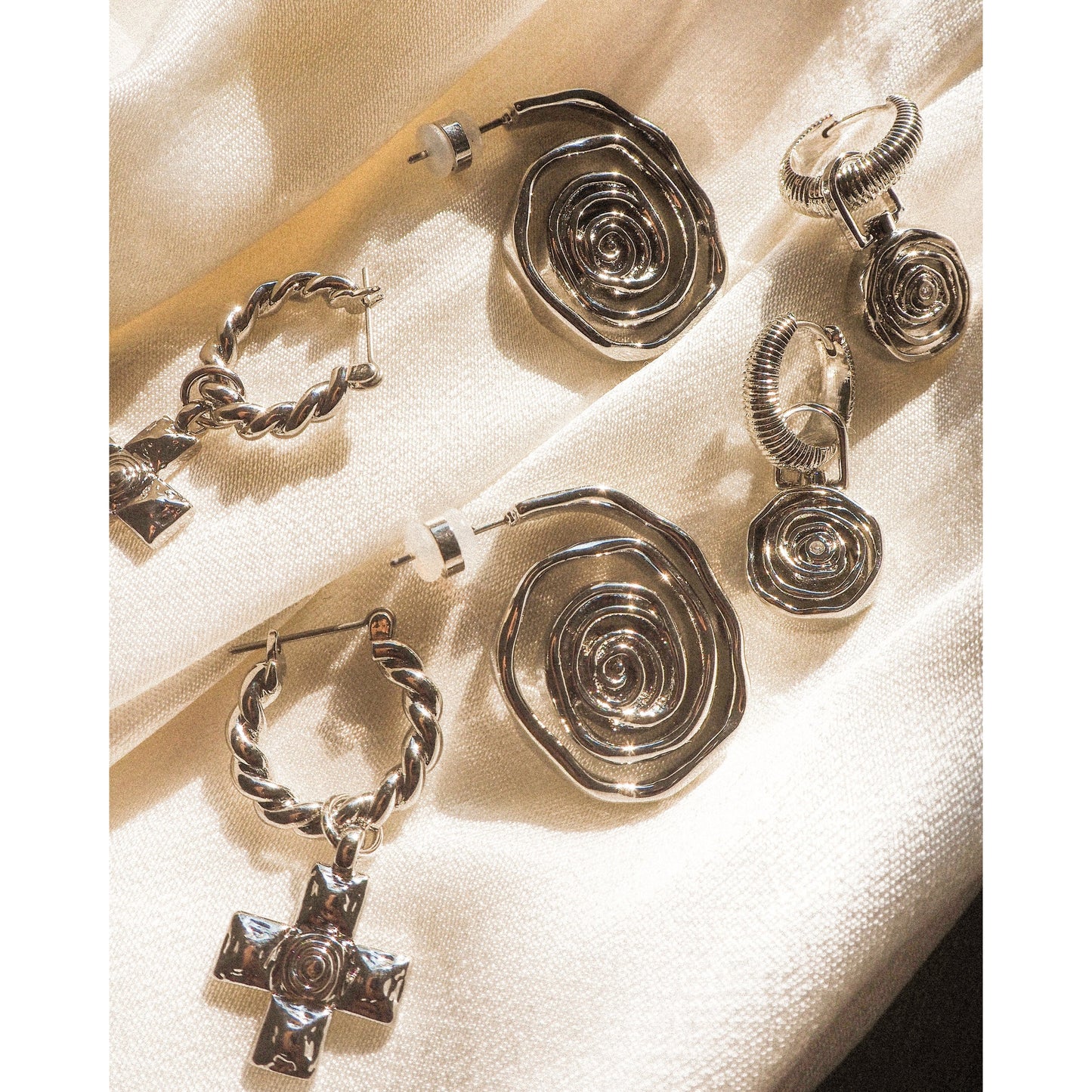Molten Cross Twisted Hoops-Luv AJ-1000 Palms