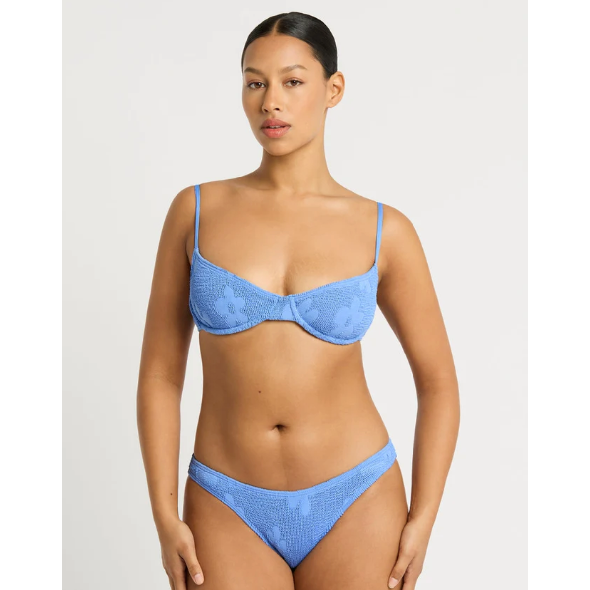 Gracie Balconette Top-bond-eye-1000 Palms
