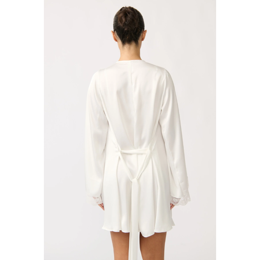 Sidney Robe Ivory-Kat the Label-1000 Palms