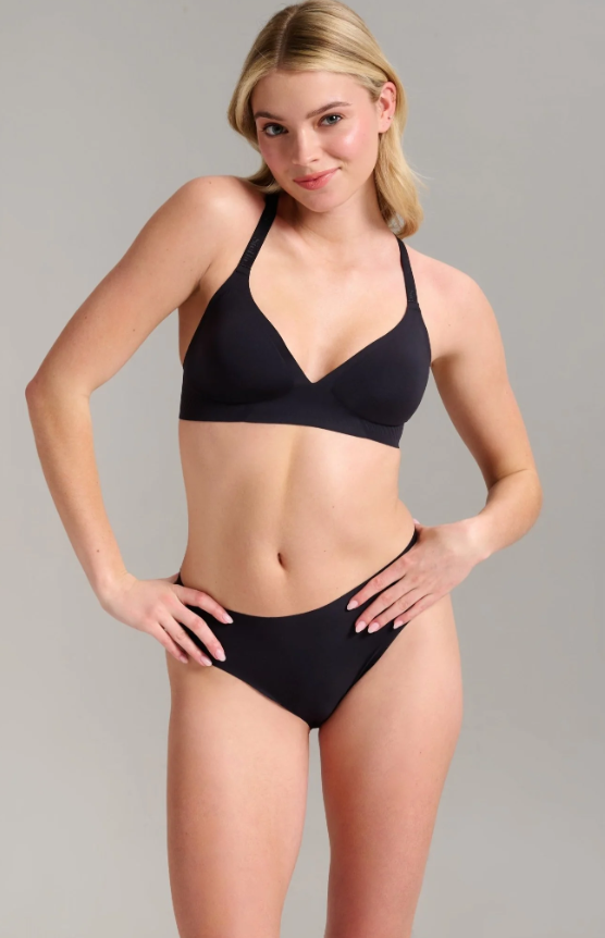 No Show Triangle Seamless Bra