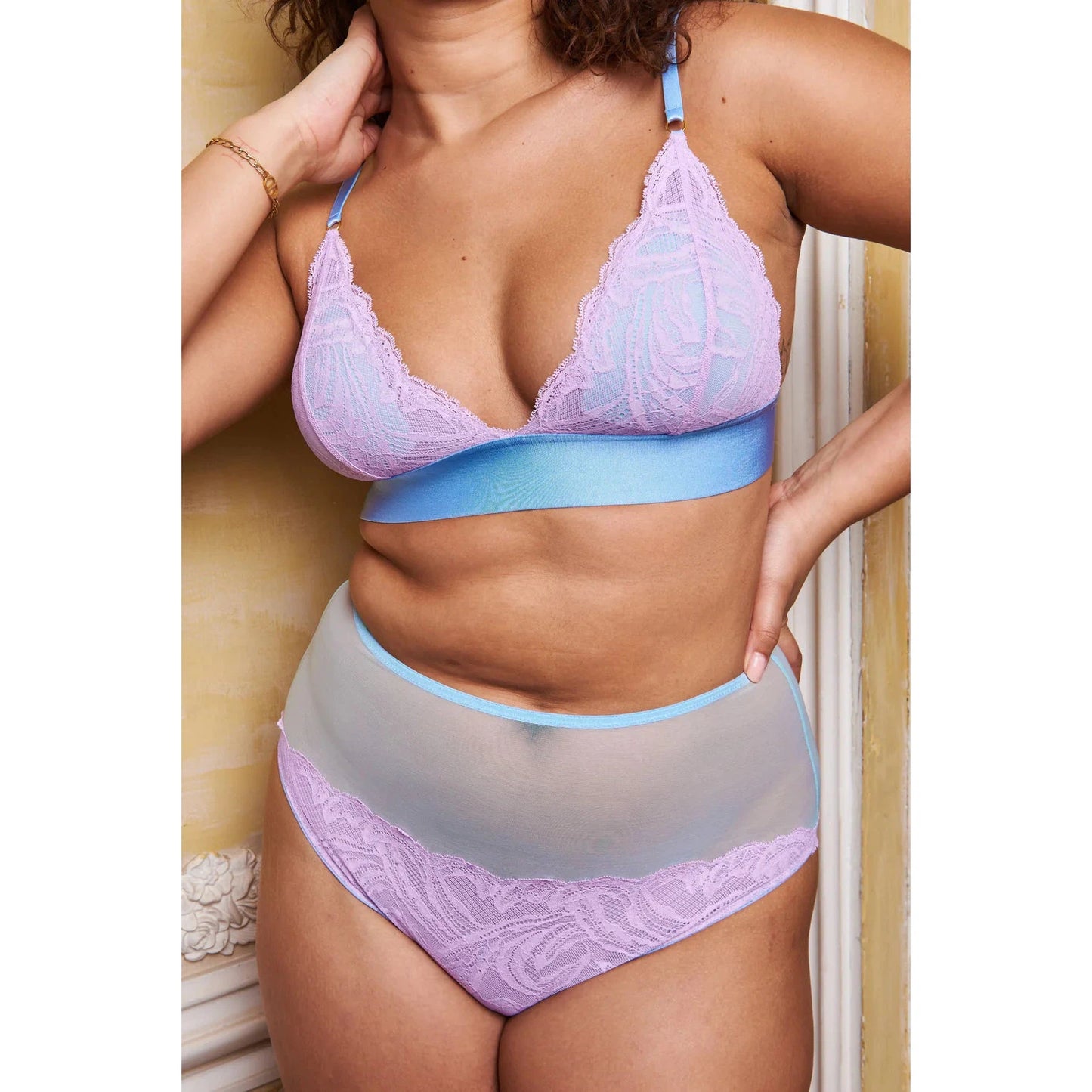 Aerin Lace Triangle Bra-Dora Larsen-1000 Palms