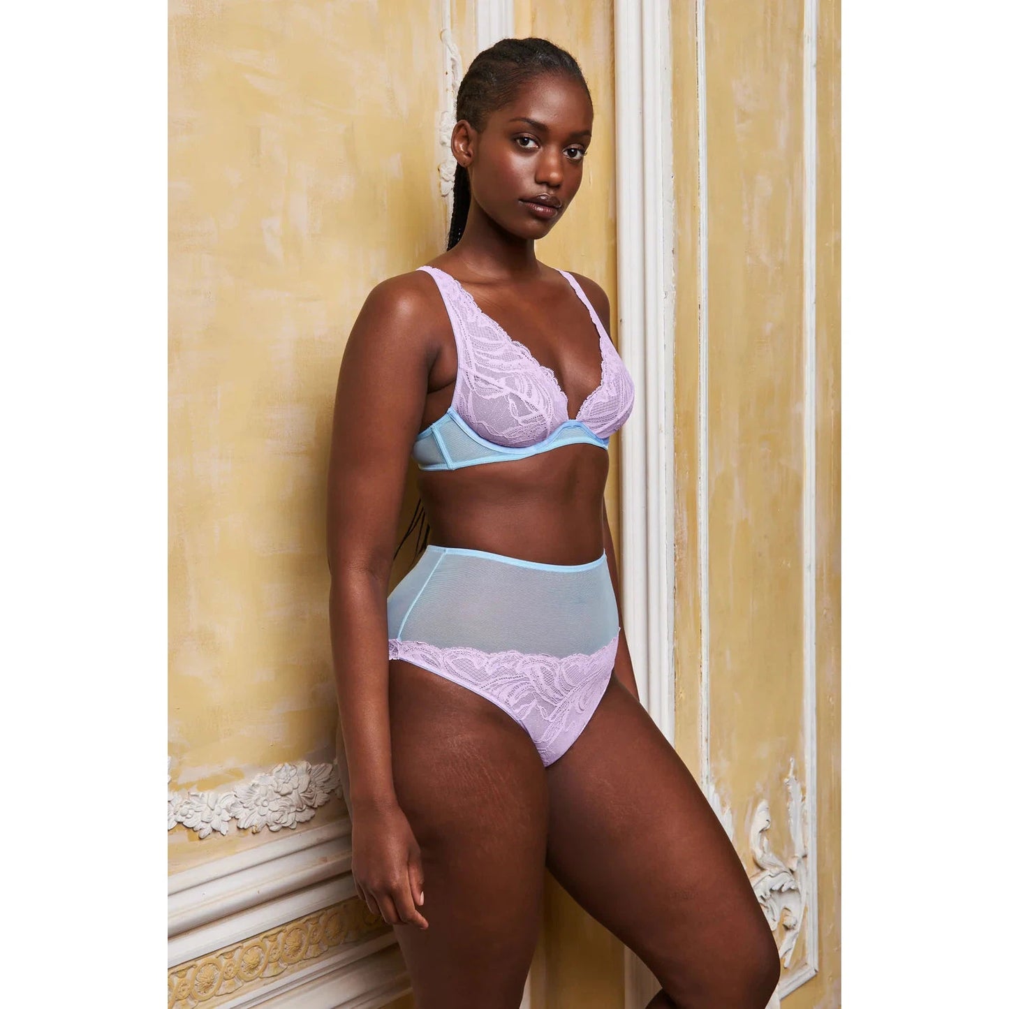 Aerin Lace High Apex Underwire Bra-Dora Larsen-1000 Palms
