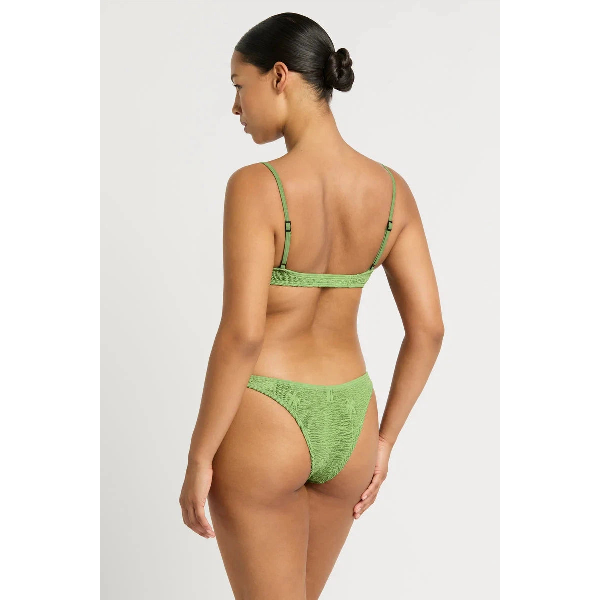 Gracie Balconette Top-bond-eye-1000 Palms