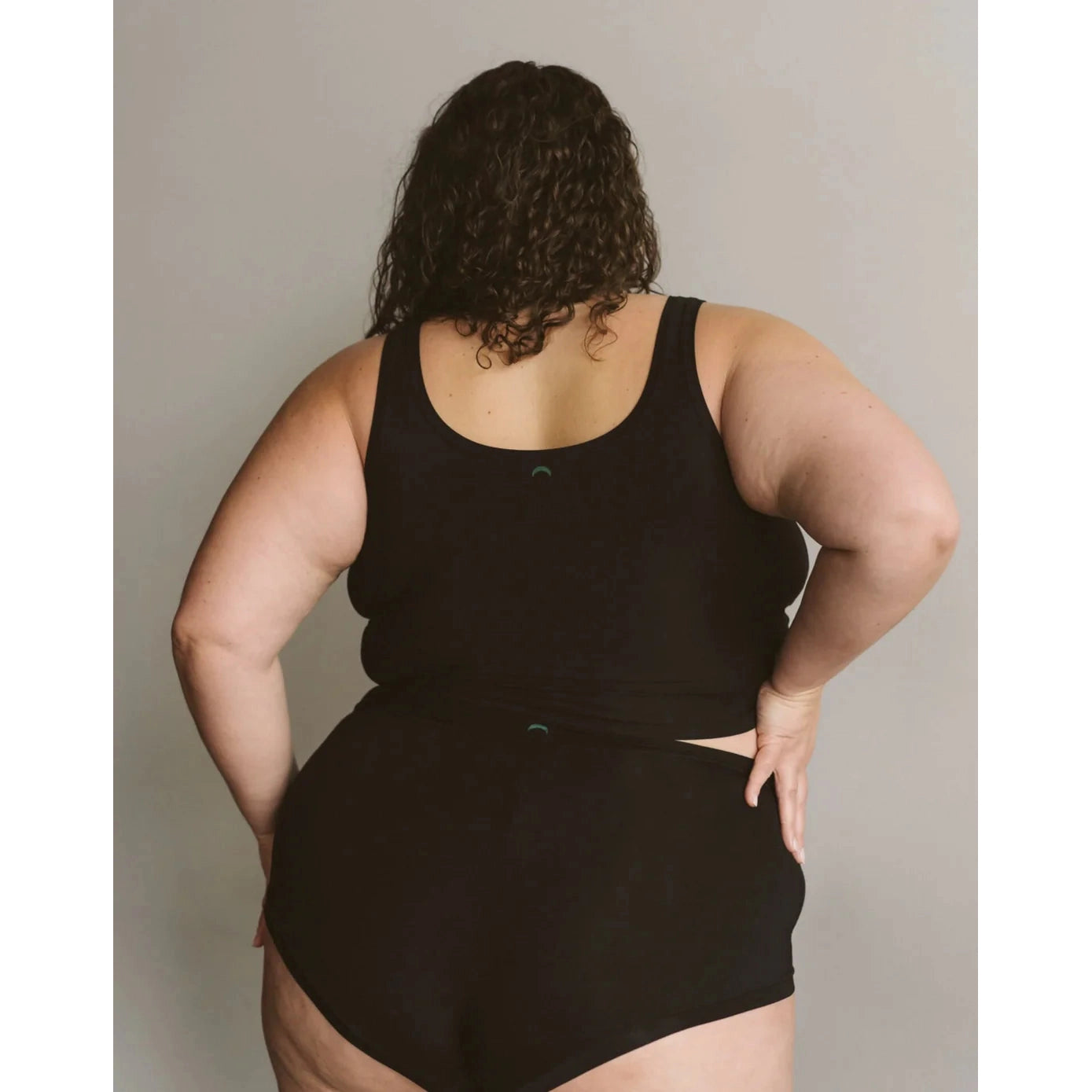 Sporty Crop Tank-huha-1000 Palms