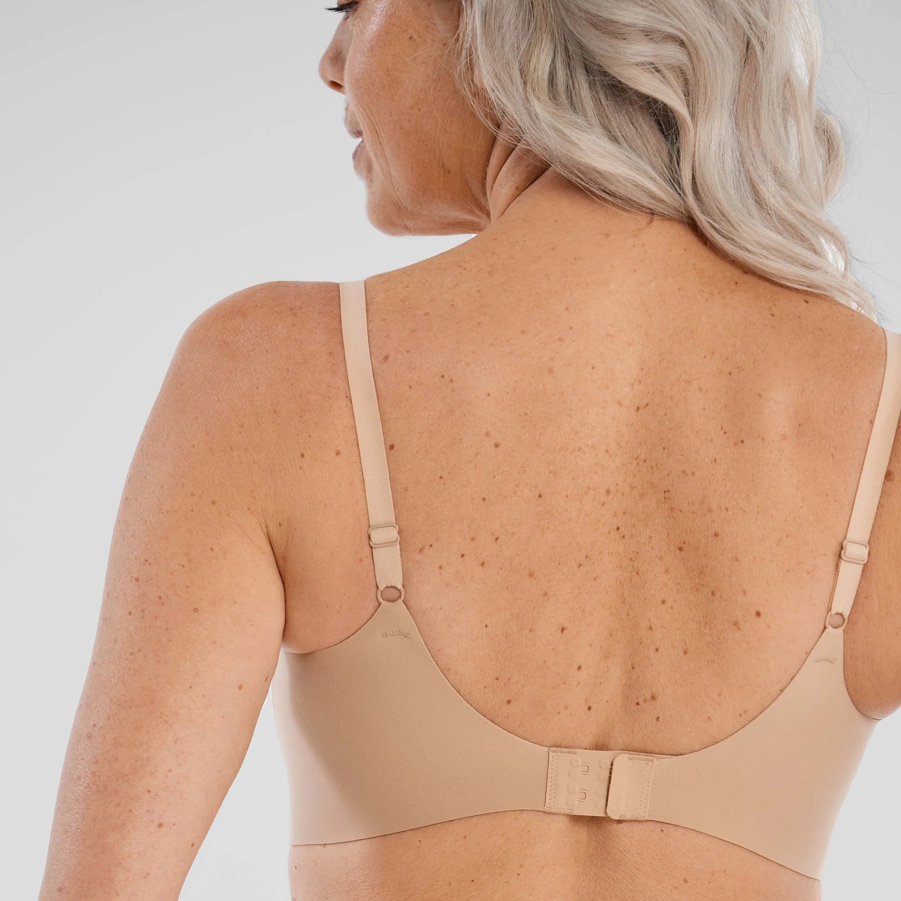 Starlette Plunge Bra-Evelyn Bobbie-1000 Palms