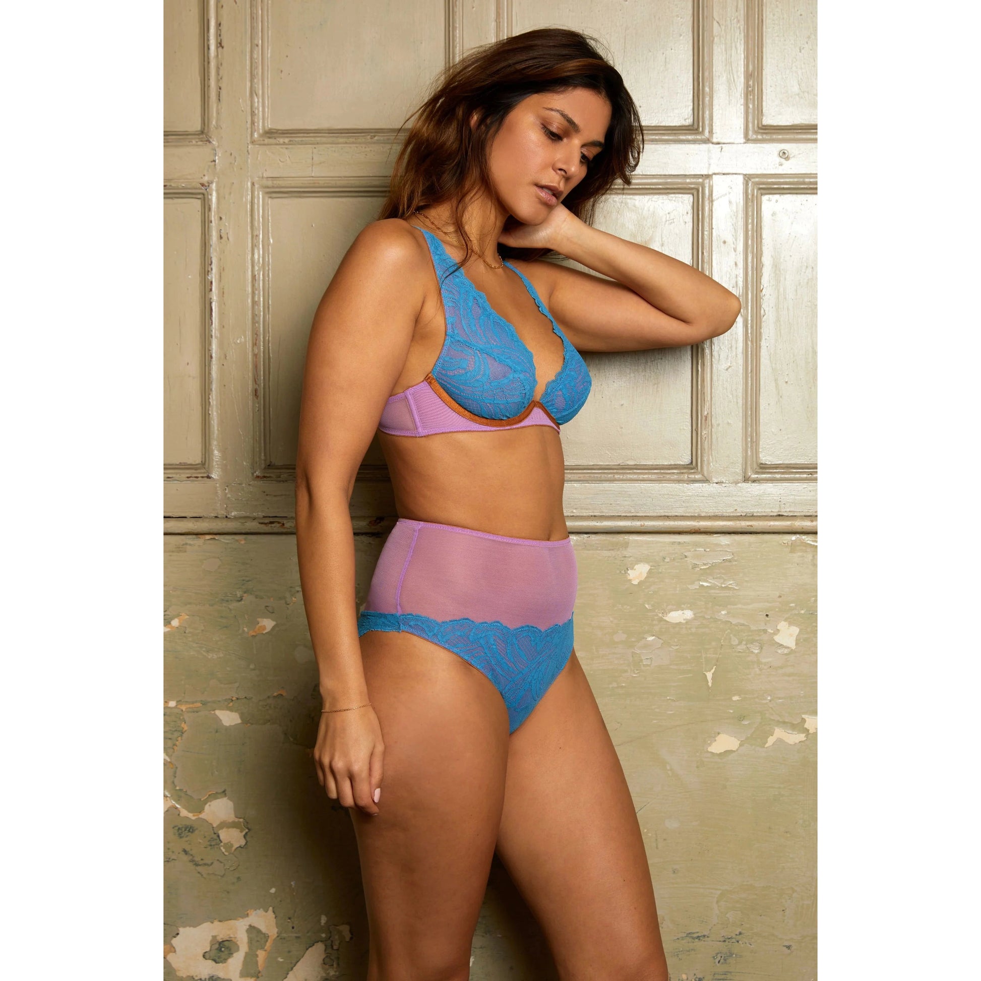 Dorothee Lace High Apex Bra-Dora Larsen-1000 Palms