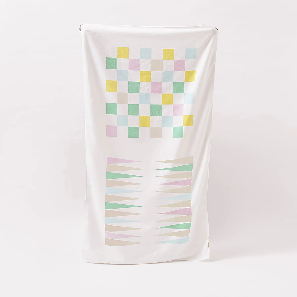 Summer Games Towel-Sunny Life-1000 Palms