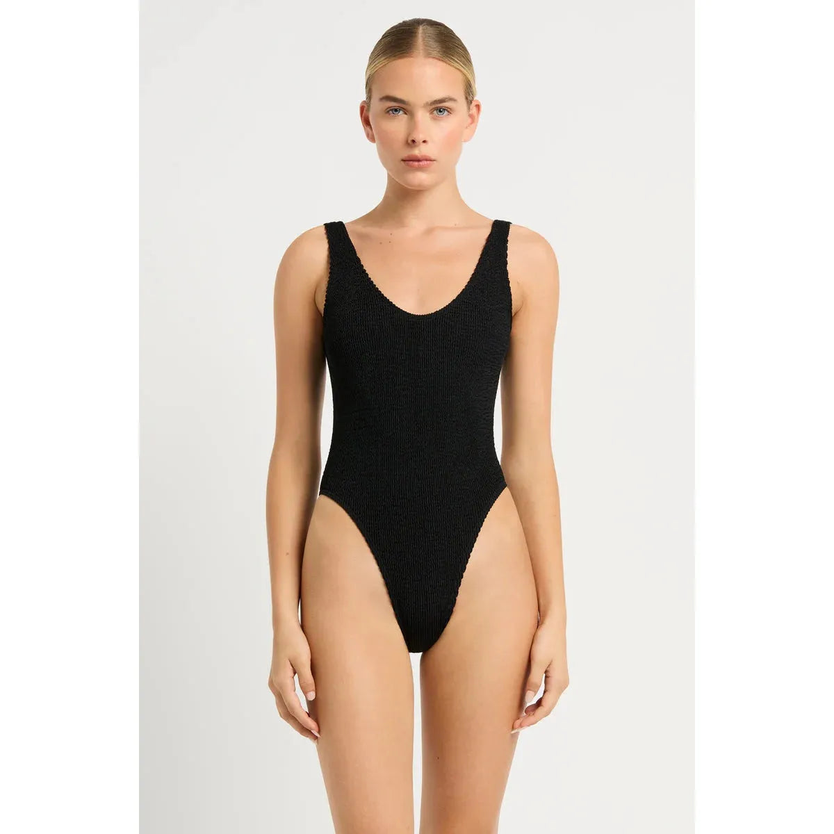 Mara Eco One Piece-bond-eye-1000 Palms