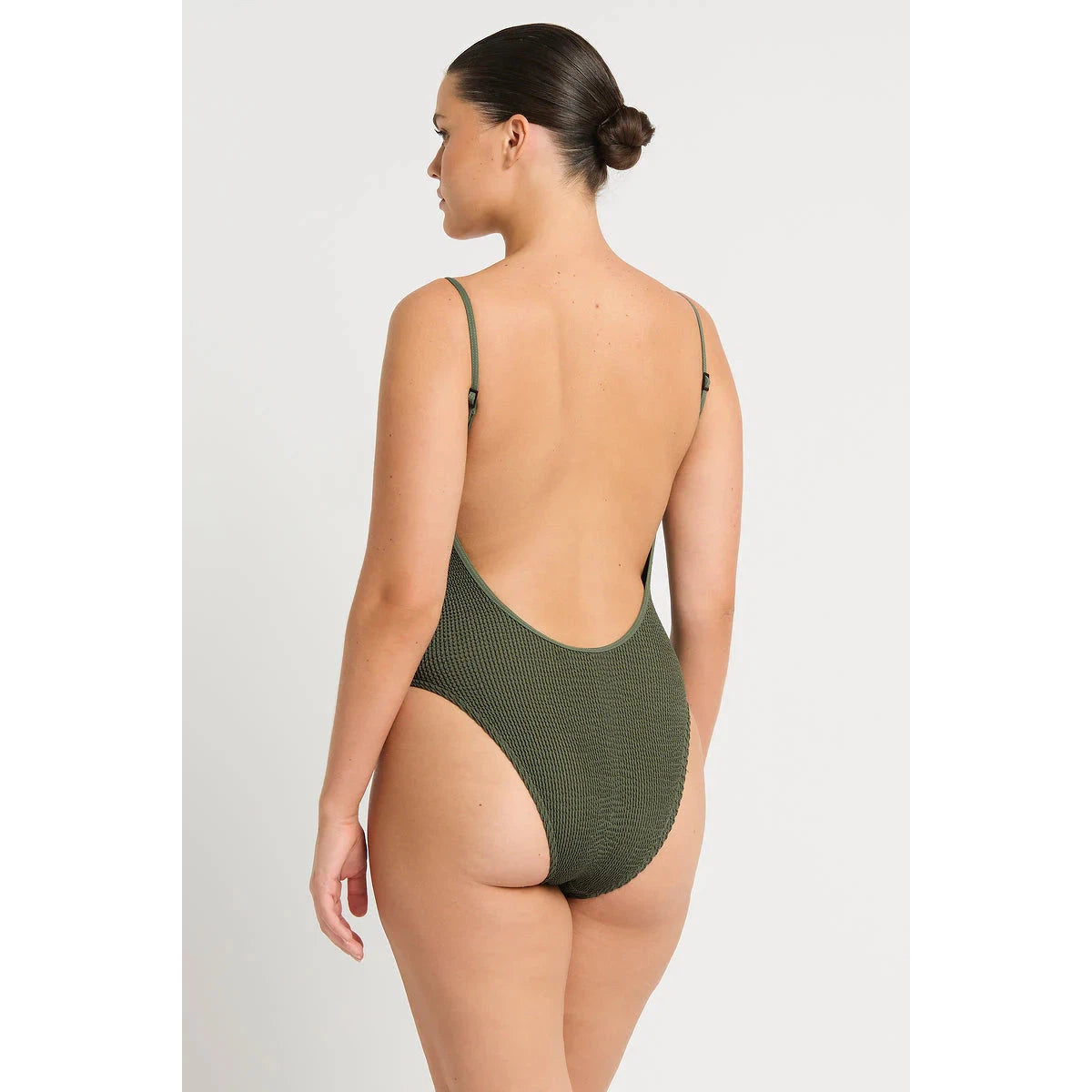 Low Palace One Piece Eco-bond-eye-1000 Palms