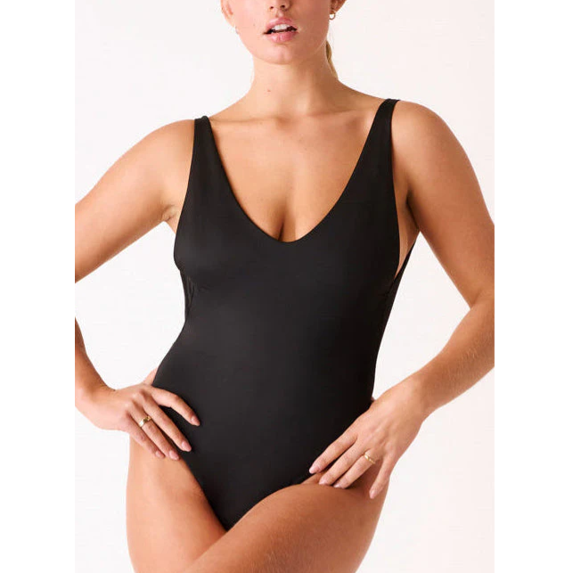 The Minimalist-Londre-1000 Palms