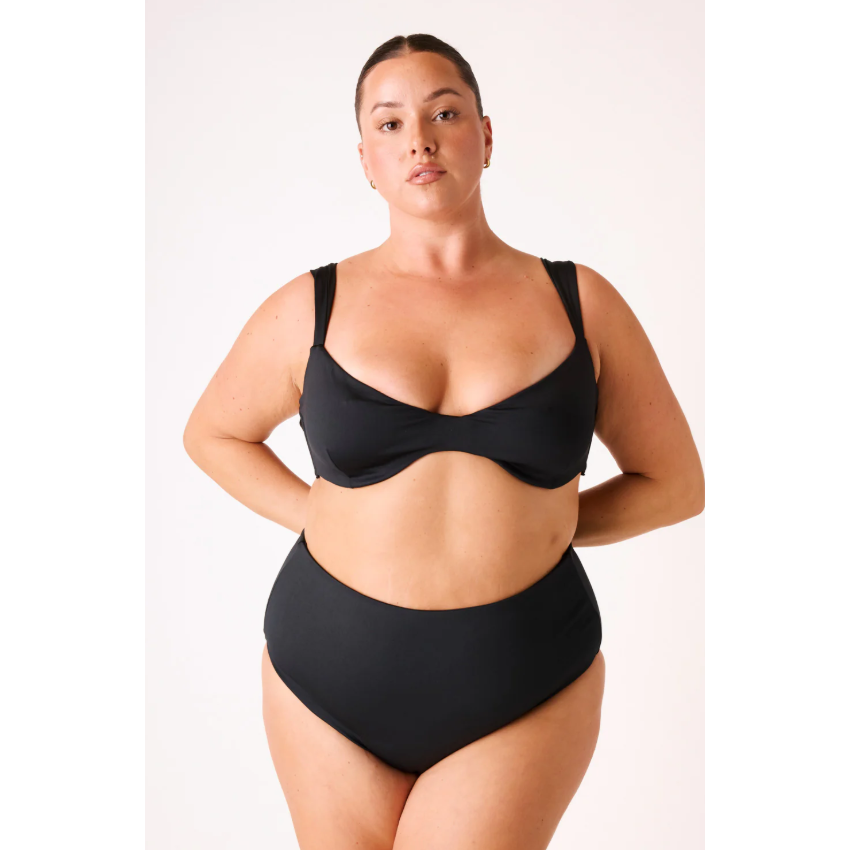 The High Waisted Scrunch Bottoms Matte Black-Londre-1000 Palms