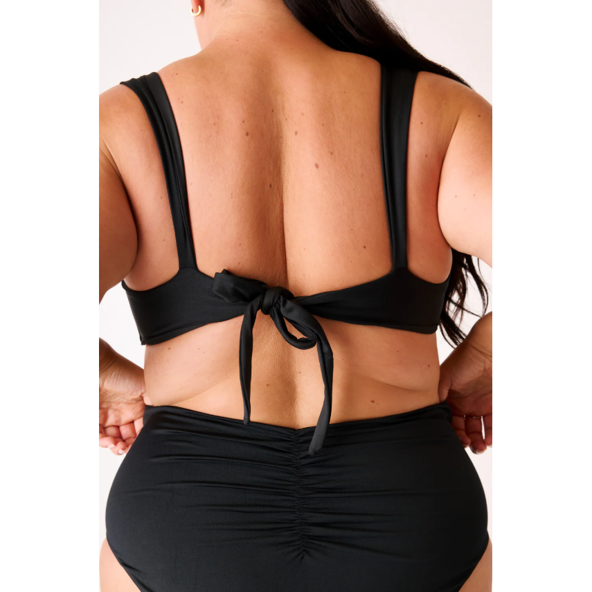 The Sweetheart Underwire Top Matte Black-Londre-1000 Palms