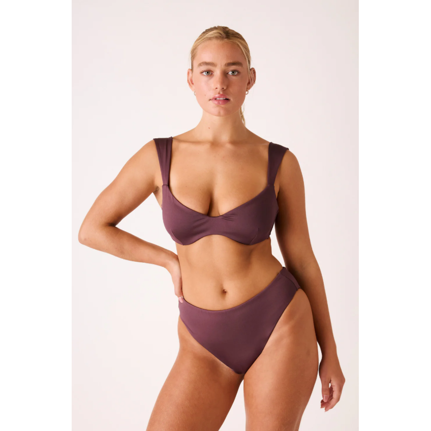 The Sweetheart Underwire Top-Londre-1000 Palms