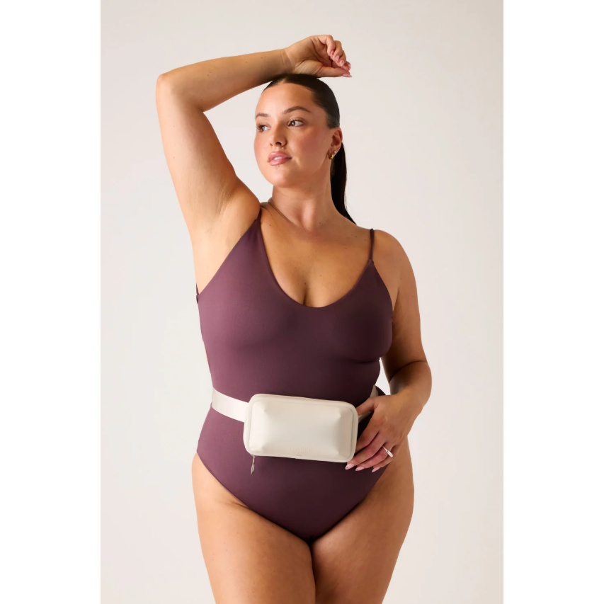 The Orea Water Proof Belt Bag-Londre-1000 Palms