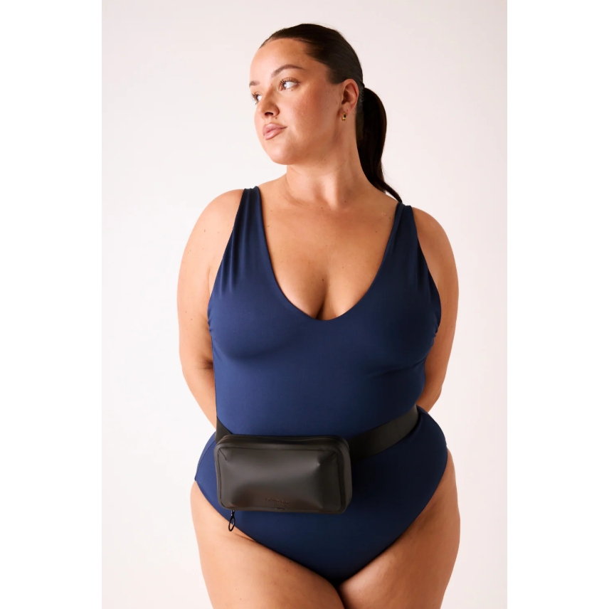 The Orea Water Proof Belt Bag-Londre-1000 Palms