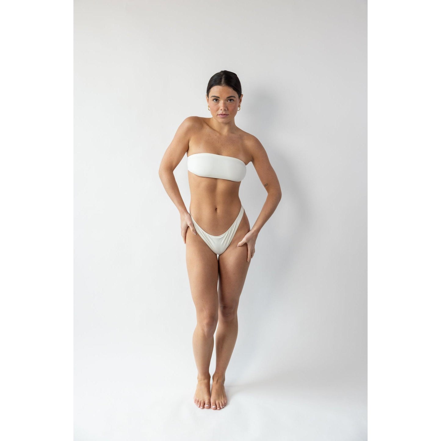 Pearl Thong Bottom-Akua-1000 Palms