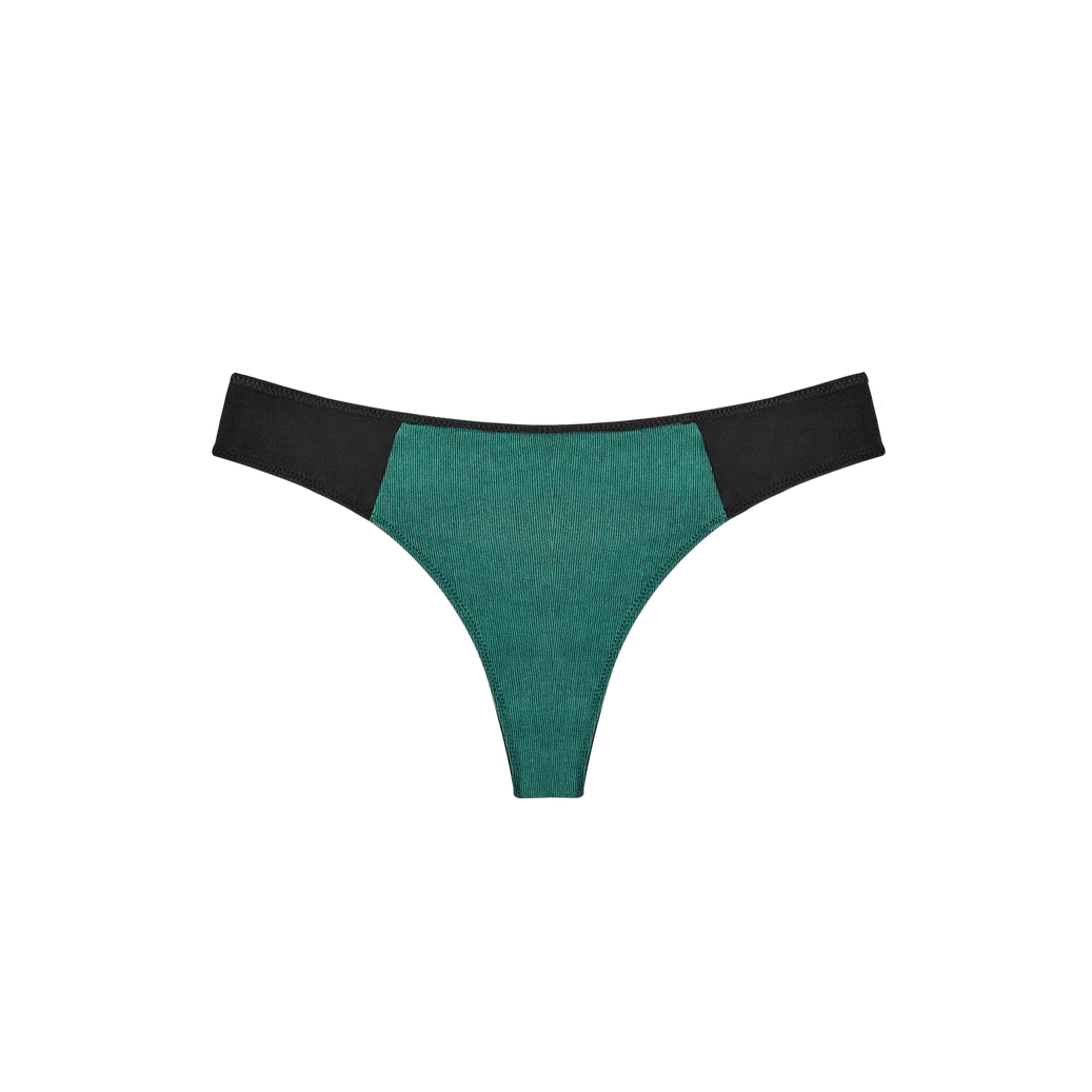 Low Profile Thong-huha-1000 Palms