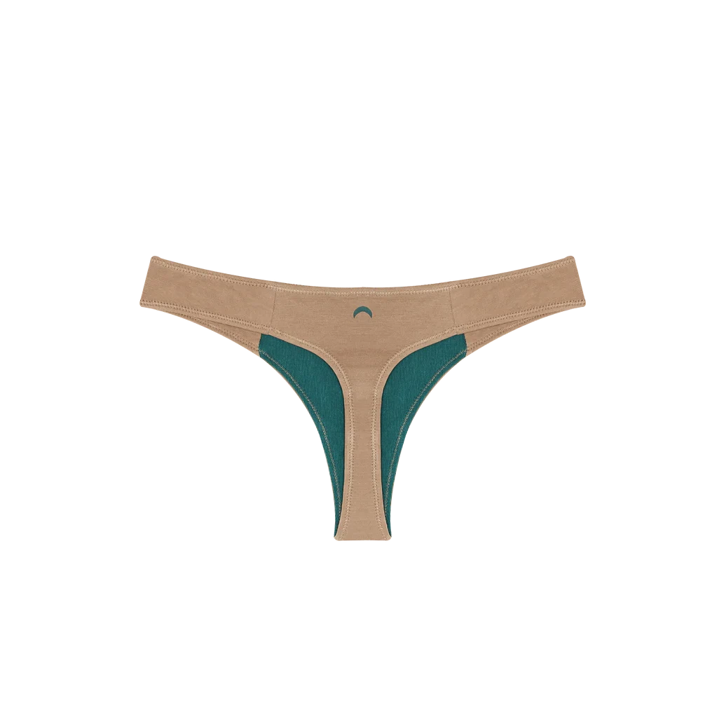 Low Profile Thong-huha-1000 Palms